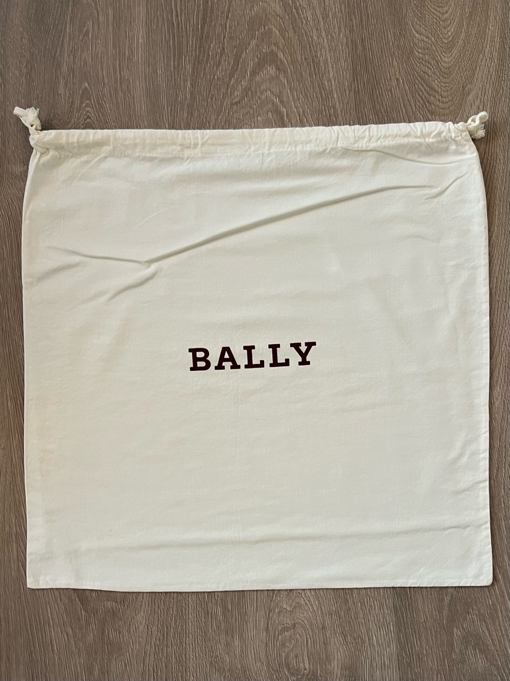 Bally dust bag (C272)